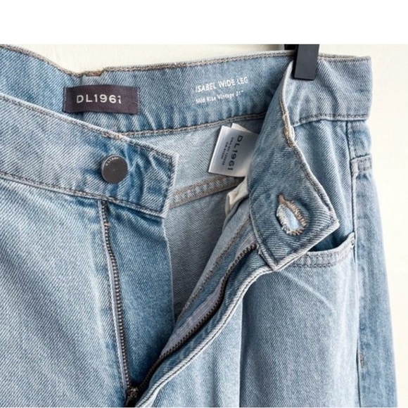 DL1961 Isabel Wide Leg Jeans | Size 27 - Picture 7 of 12